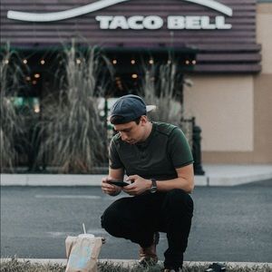 Meet your Posher, Taylor